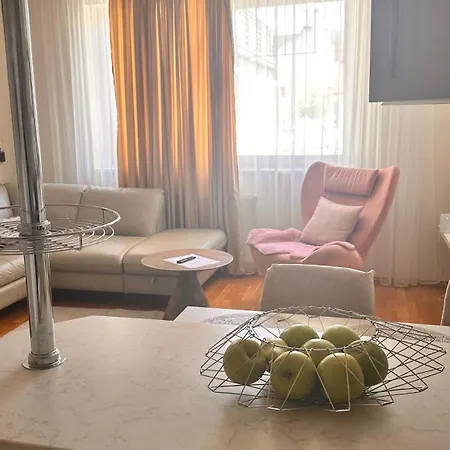 아파트 Kaldy Apartman With Parking Option *
