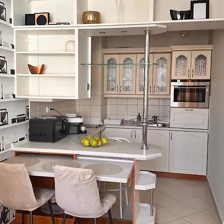 Kaldy Apartman With Parking Option
